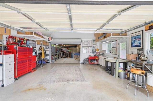 13518 Emelita Street, Van Nuys, CA 91401