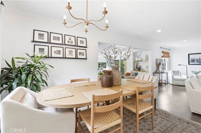 13518 Emelita Street, Van Nuys, CA 91401