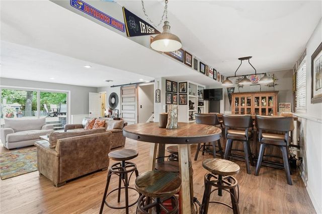 9640 Canterbury Street, Overland Park, KS 66206
