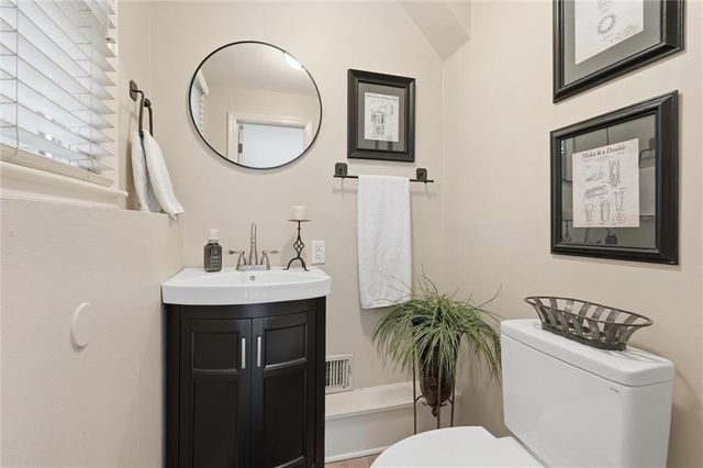 9640 Canterbury Street, Overland Park, KS 66206