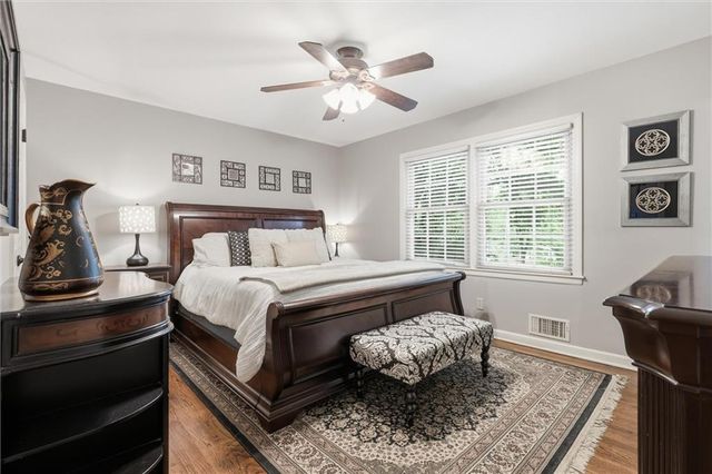 9640 Canterbury Street, Overland Park, KS 66206
