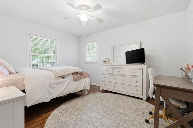 9640 Canterbury Street, Overland Park, KS 66206