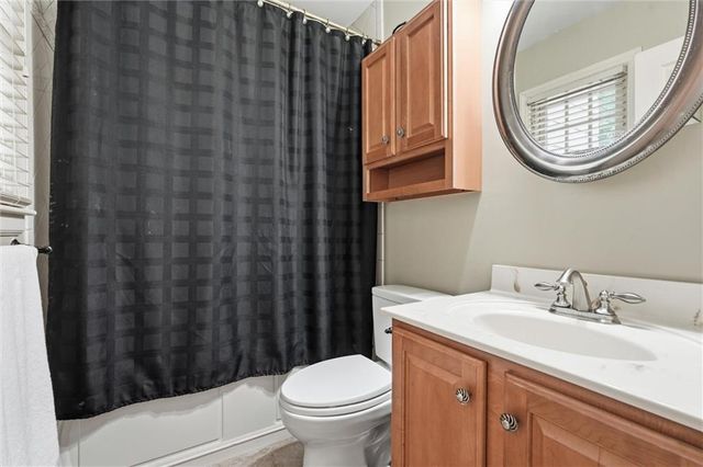 9640 Canterbury Street, Overland Park, KS 66206