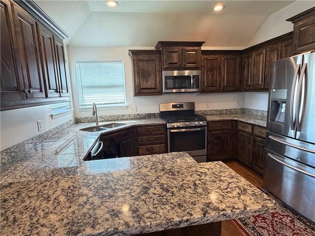 11219 Kimball Avenue, Kansas City, KS 66109