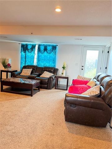 11219 Kimball Avenue, Kansas City, KS 66109