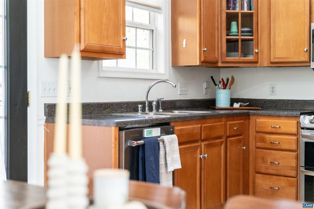 36 HATCHECHUBEE RD, Palmyra, VA 22963