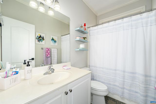 36 HATCHECHUBEE RD, Palmyra, VA 22963