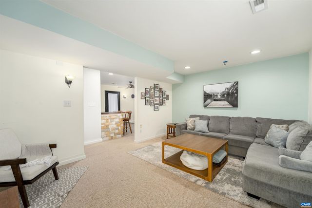 36 HATCHECHUBEE RD, Palmyra, VA 22963