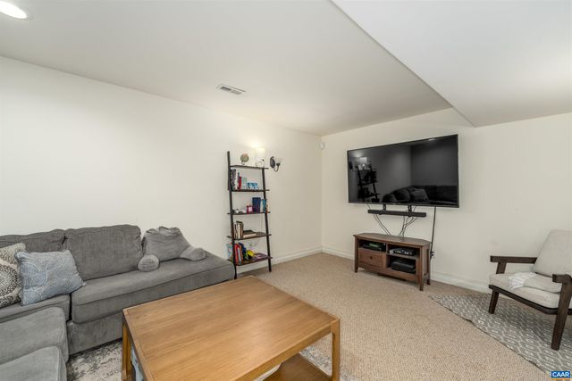 36 HATCHECHUBEE RD, Palmyra, VA 22963