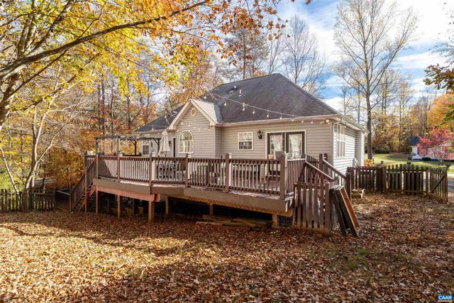 36 HATCHECHUBEE RD, Palmyra, VA 22963