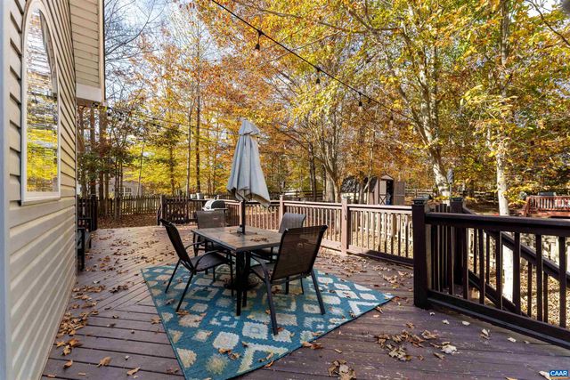 36 HATCHECHUBEE RD, Palmyra, VA 22963