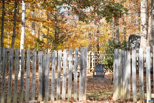 36 HATCHECHUBEE RD, Palmyra, VA 22963