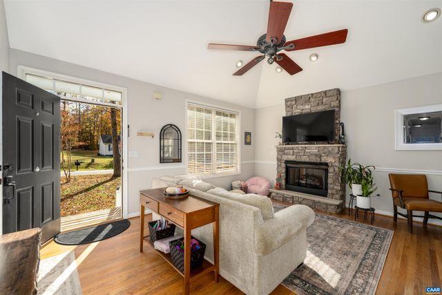 36 HATCHECHUBEE RD, Palmyra, VA 22963