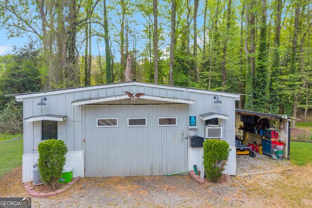 180 Liberty Circle, Hartwell, GA 30643