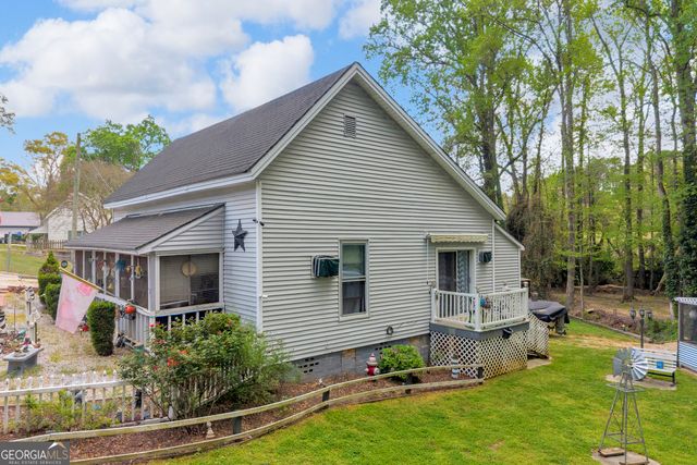 180 Liberty Circle, Hartwell, GA 30643