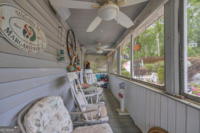 180 Liberty Circle, Hartwell, GA 30643