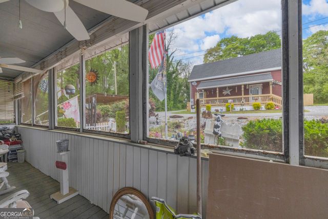 180 Liberty Circle, Hartwell, GA 30643