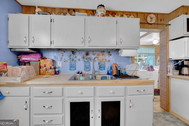 180 Liberty Circle, Hartwell, GA 30643