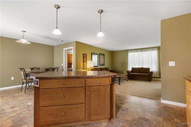 7124 New Route 31, Van Buren, NY 13027