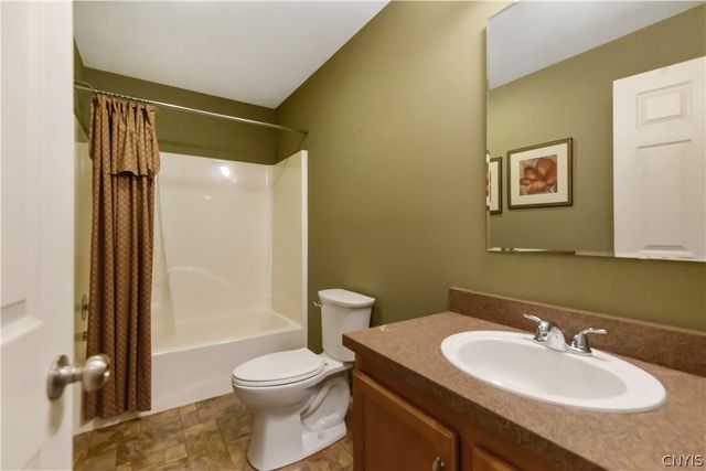 7124 New Route 31, Van Buren, NY 13027