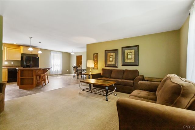 7124 New Route 31, Van Buren, NY 13027