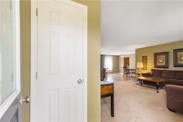 7124 New Route 31, Van Buren, NY 13027