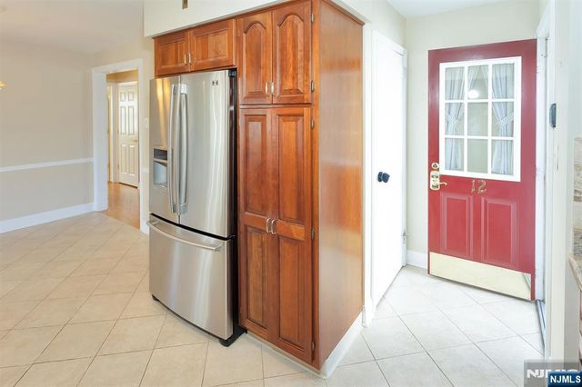 12 Wilson Terrace, Waldwick, NJ 07463