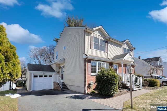 12 Wilson Terrace, Waldwick, NJ 07463