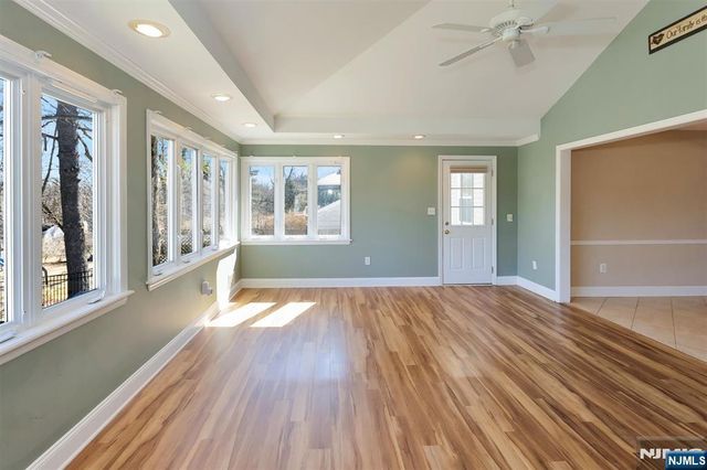 12 Wilson Terrace, Waldwick, NJ 07463