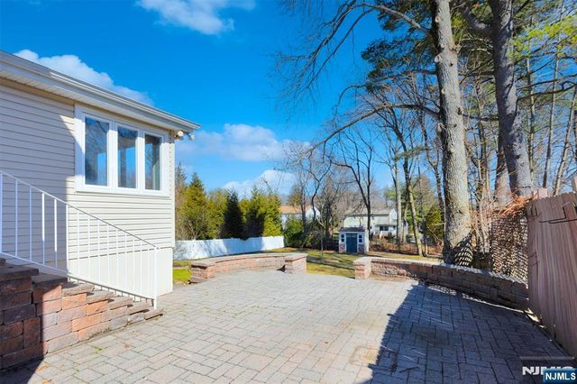 12 Wilson Terrace, Waldwick, NJ 07463