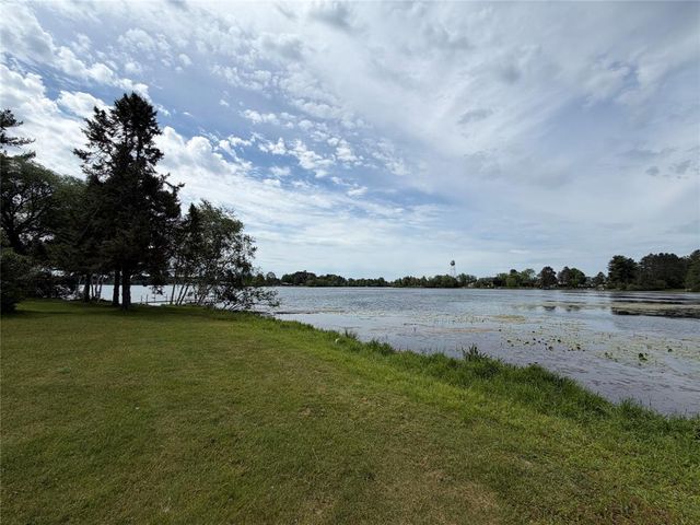 15673 Lakewood Drive, Hayward, WI 54843