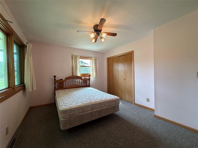 15673 Lakewood Drive, Hayward, WI 54843