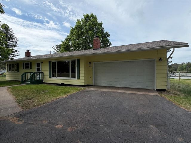 15673 Lakewood Drive, Hayward, WI 54843