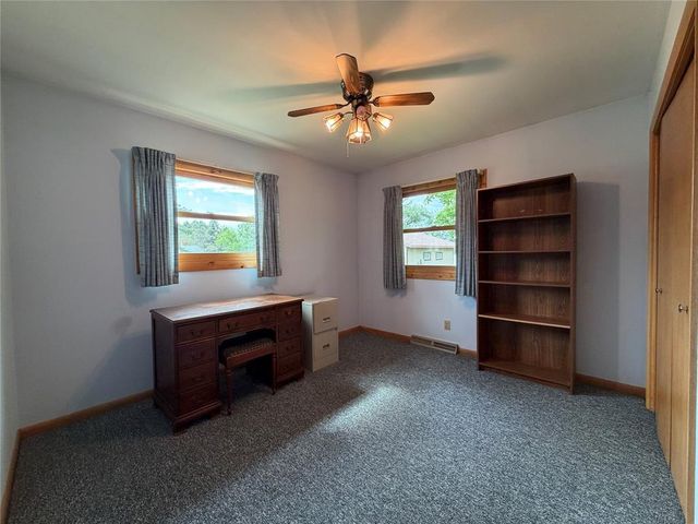 15673 Lakewood Drive, Hayward, WI 54843