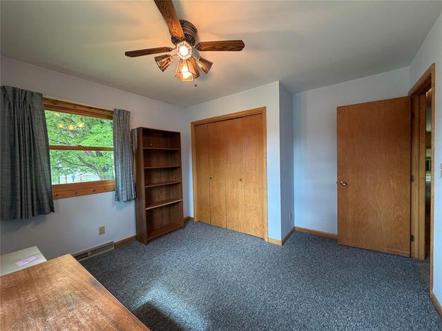 15673 Lakewood Drive, Hayward, WI 54843
