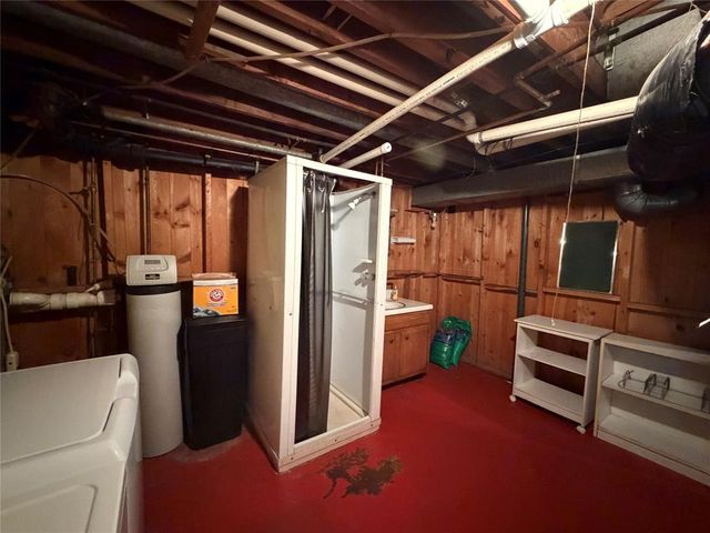 15673 Lakewood Drive, Hayward, WI 54843