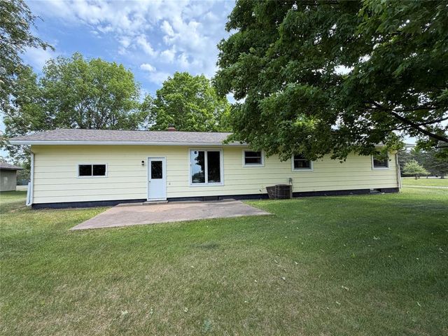 15673 Lakewood Drive, Hayward, WI 54843