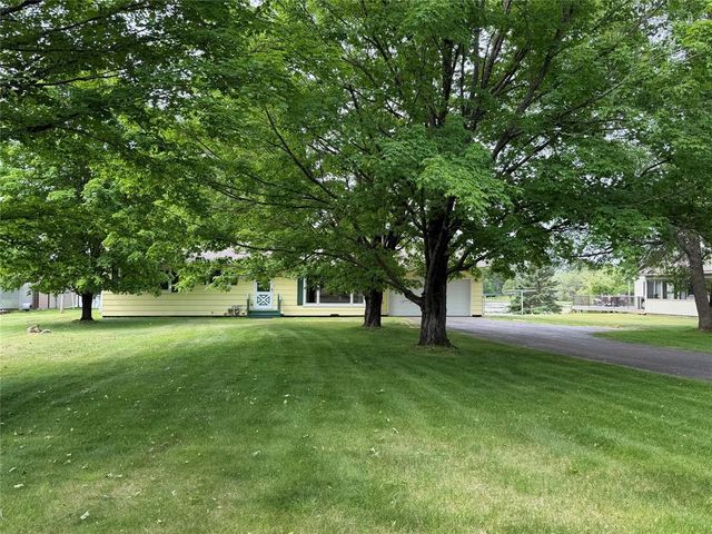 15673 Lakewood Drive, Hayward, WI 54843