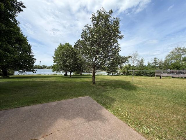 15673 Lakewood Drive, Hayward, WI 54843