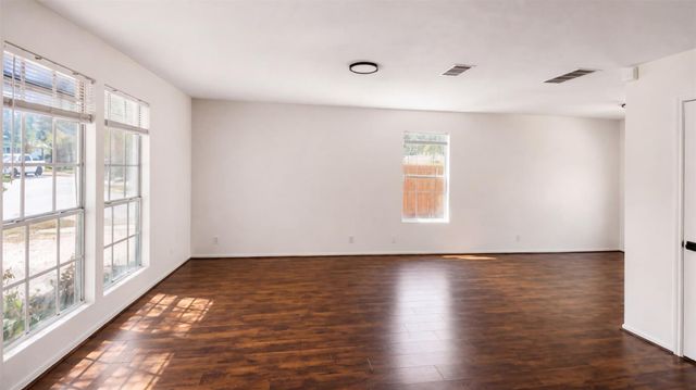 13800 Spring Heath RD, Pflugerville, TX 78660
