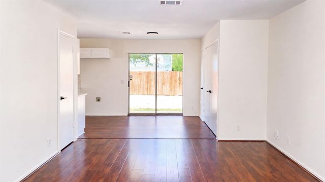 13800 Spring Heath RD, Pflugerville, TX 78660