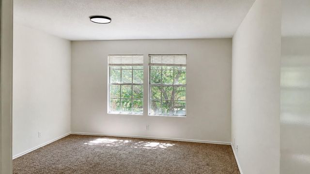 13800 Spring Heath RD, Pflugerville, TX 78660