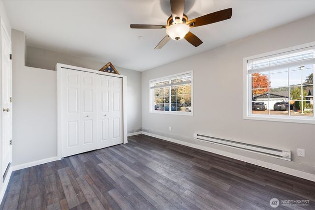 4421 Olympia Way, Longview, WA 98632