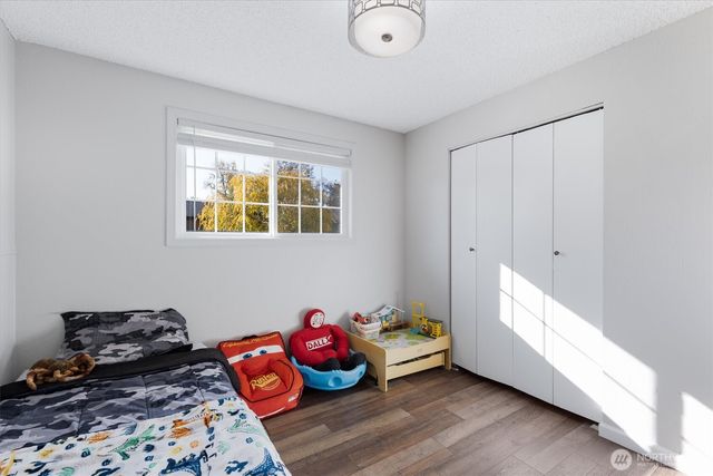 4421 Olympia Way, Longview, WA 98632