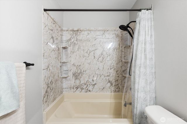 4421 Olympia Way, Longview, WA 98632