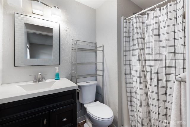 4421 Olympia Way, Longview, WA 98632