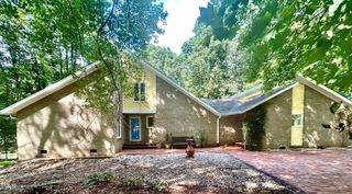 5008 Tallwood Drive, Raleigh, NC 27613