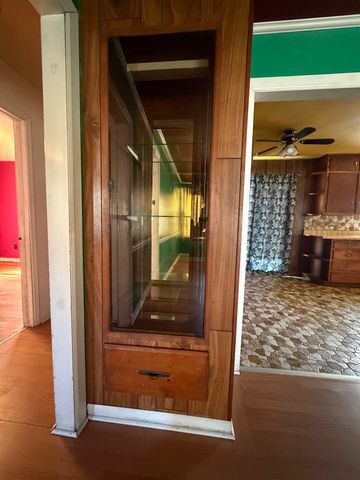 1521 E Alta, Wichita, KS 67216