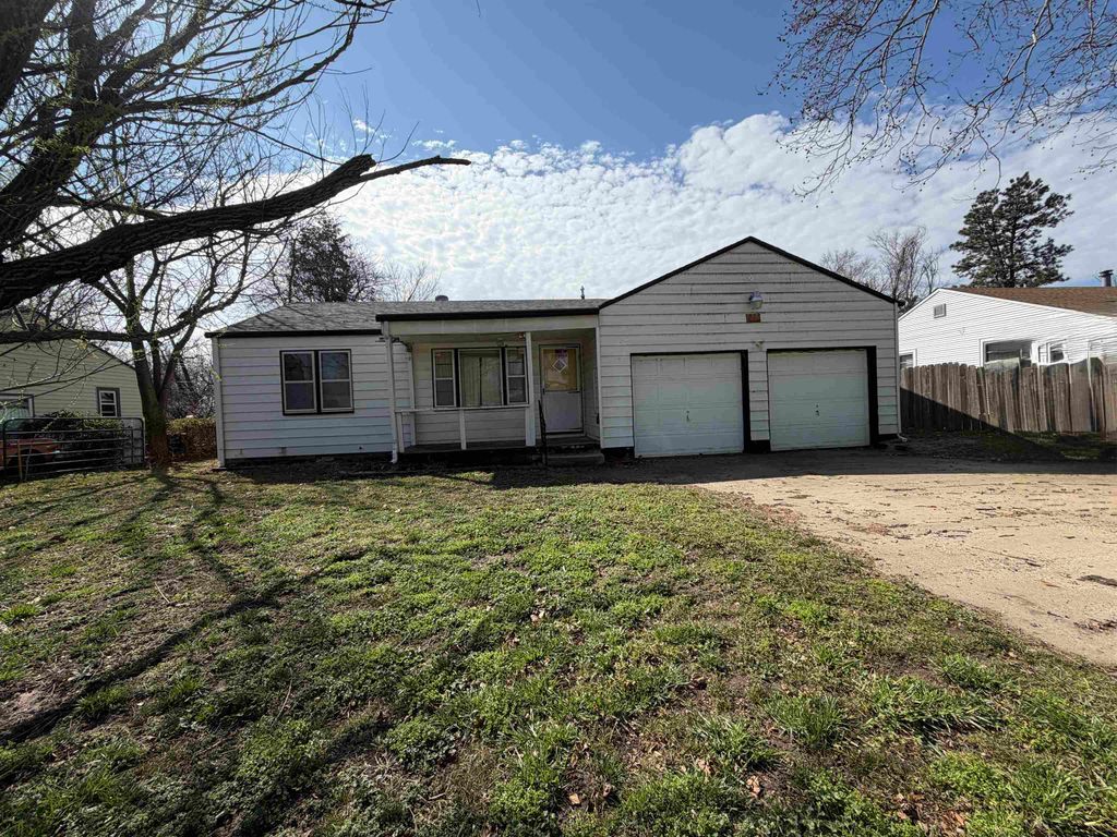 1521 E Alta, Wichita, KS 67216