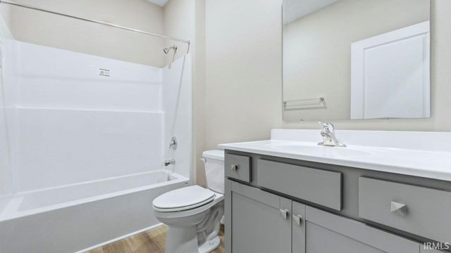 1059 Catesby Court, Fort Wayne, IN 46818